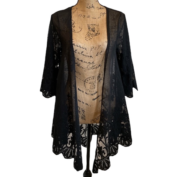 NWOT Daytrip Black Mesh Kimono - Picture 2 of 7